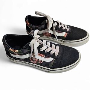 Vans Sz 1 Black Floral Shoes